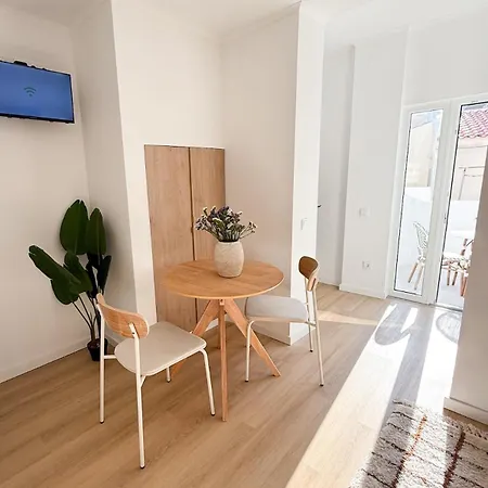 The Cozy 1br Getaway Costa Caparica, By 351lisbon דירה קוסטה דה קפאריקה